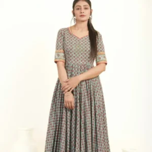 Subtle Purple Patterned Gown