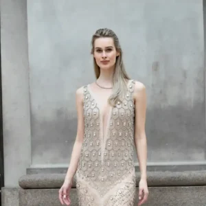 golden sleeveless gown