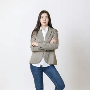 skinny jeans with grey blazer